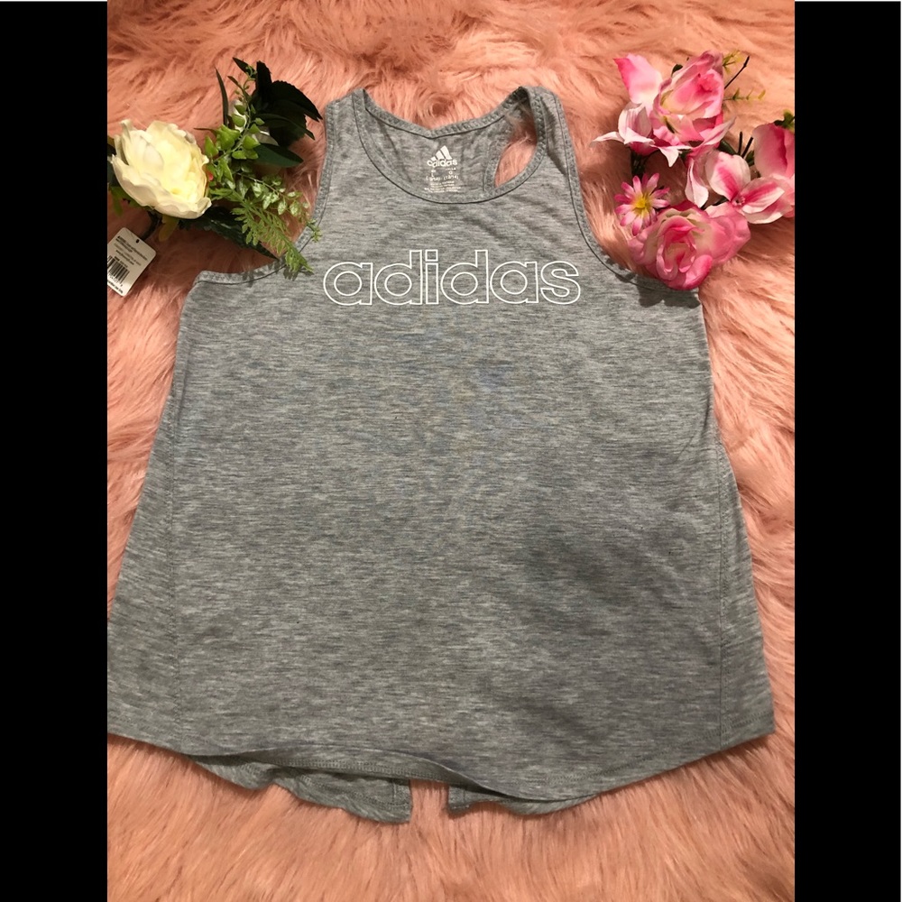 T-shirt adidas size L (12/14)